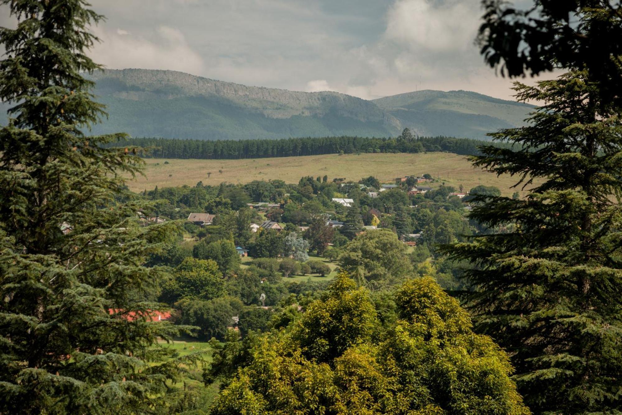 Viewpoint Estate Accommodation Хэнертсбург Экстерьер фото