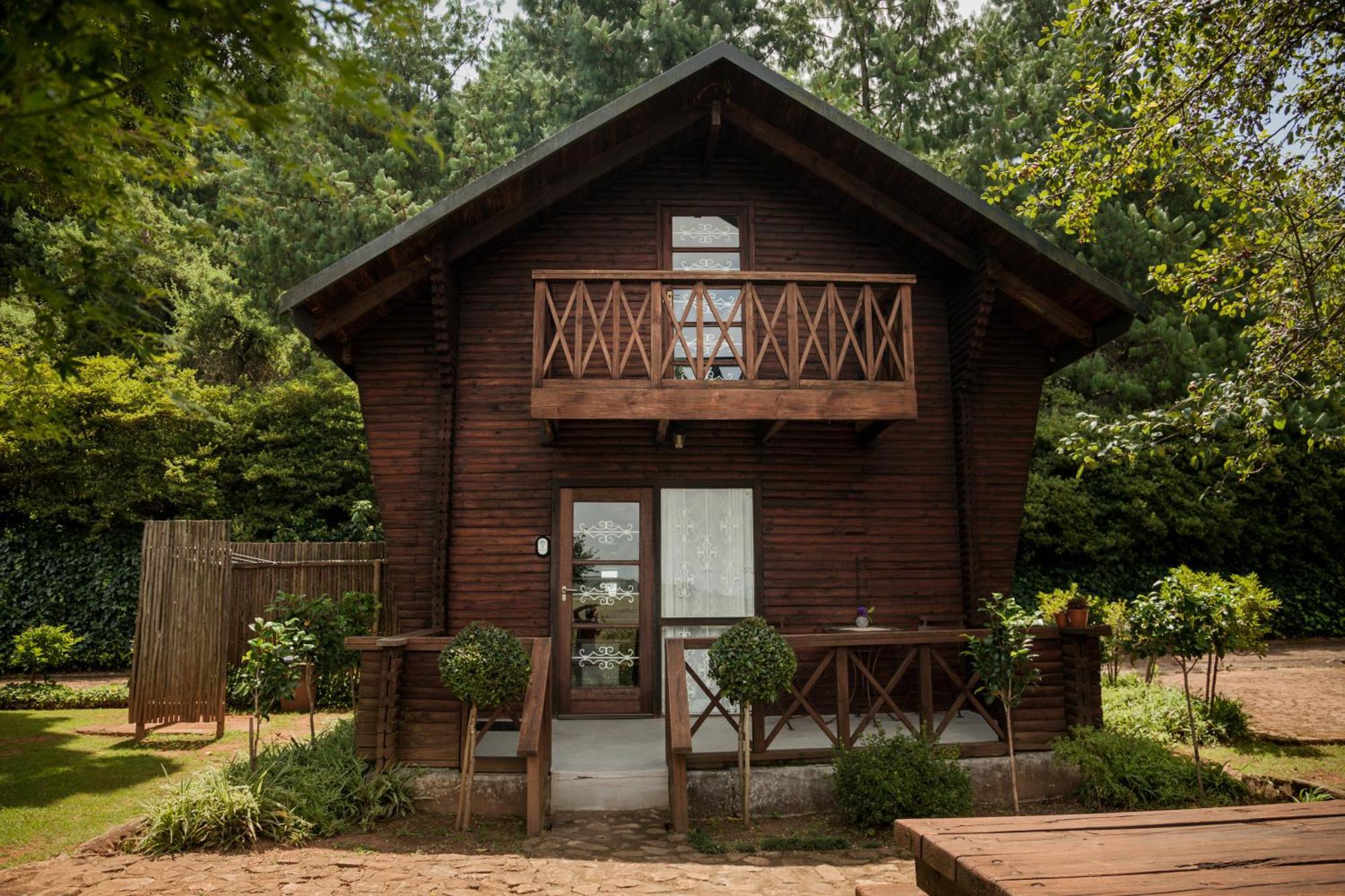 Viewpoint Estate Accommodation Хэнертсбург Экстерьер фото